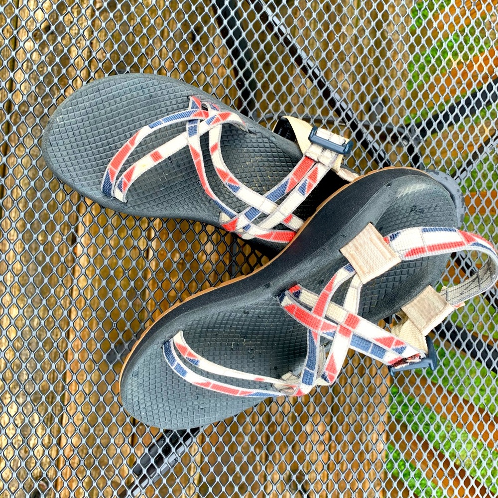 Women’s Chaco Sandals. Size 7.
